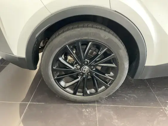 TOYOTA C-HR II - voiture d'occasion - Photo 25