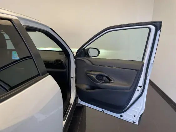 TOYOTA YARIS CROSS I - voiture d'occasion - Photo 20