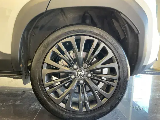 TOYOTA YARIS CROSS I - voiture d'occasion - Photo 24
