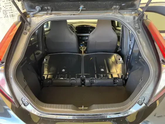 TOYOTA AYGO X - voiture d'occasion - Photo 14