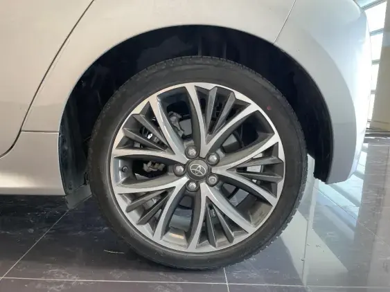 TOYOTA YARIS IV - voiture d'occasion - Photo 24