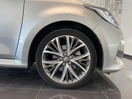 TOYOTA YARIS IV - voiture d'occasion - Photo 25