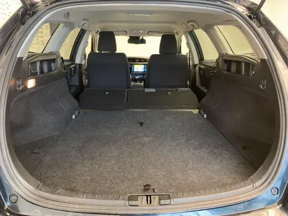 TOYOTA AURIS II - voiture d'occasion - Photo 16
