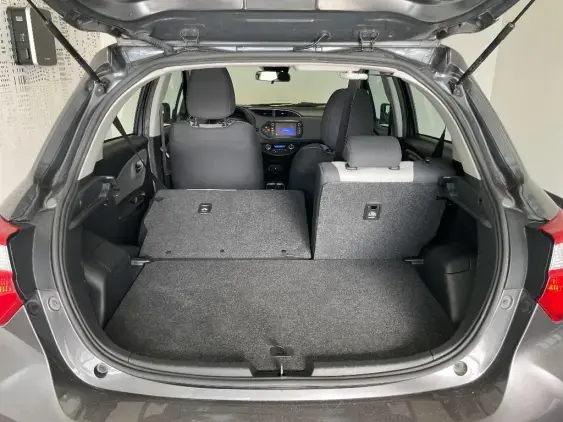TOYOTA YARIS III - voiture d'occasion - Photo 16