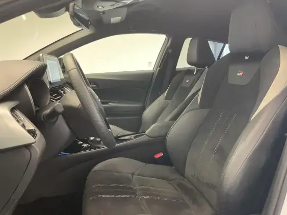 TOYOTA C-HR - voiture d'occasion - Photo 17