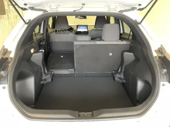 TOYOTA YARIS CROSS I - voiture d'occasion - Photo 16