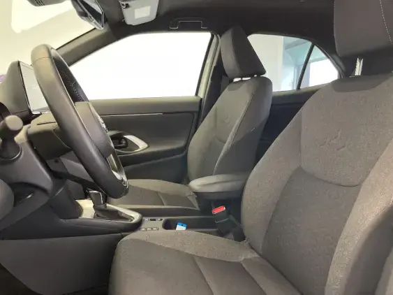 TOYOTA YARIS CROSS I - voiture d'occasion - Photo 18