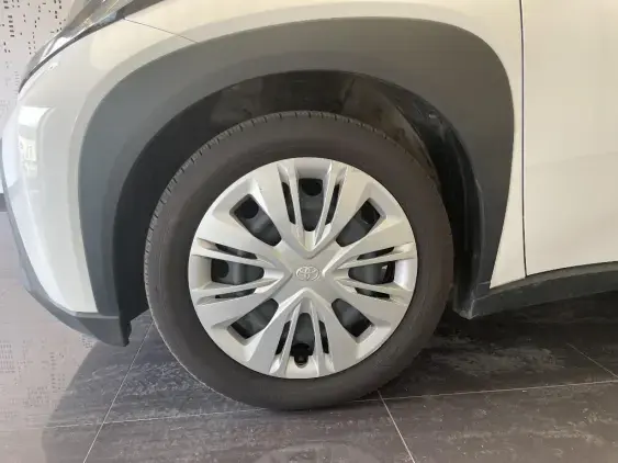 TOYOTA AYGO X - voiture d'occasion - Photo 21