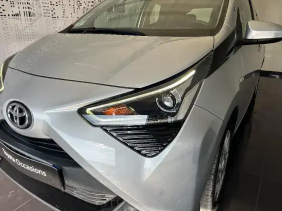 TOYOTA AYGO II - voiture d'occasion - Photo 19