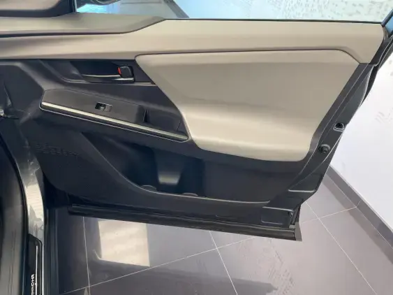 TOYOTA C-HR+ ELECTRIQUE II - voiture d'occasion - Photo 20