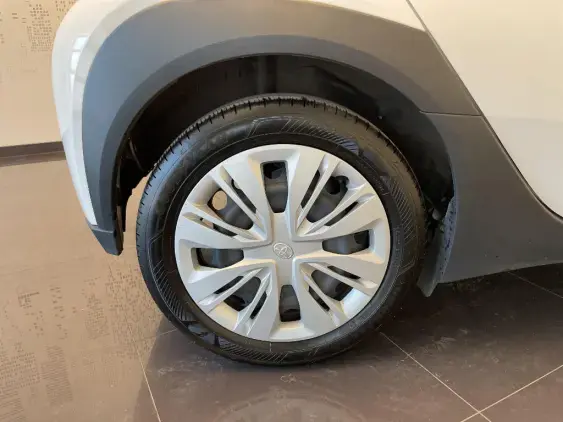 TOYOTA AYGO X - voiture d'occasion - Photo 22