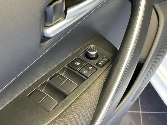 TOYOTA COROLLA XII - voiture d'occasion - Photo 18