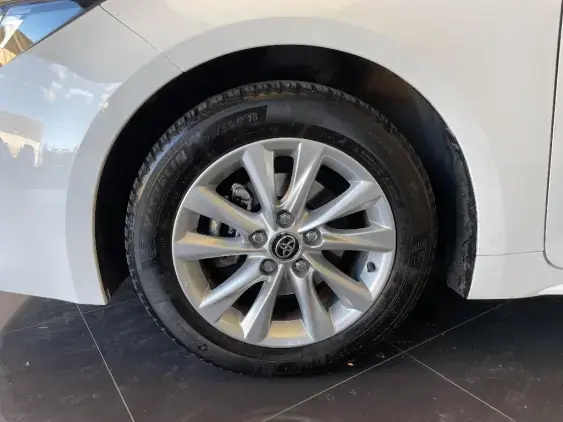 TOYOTA COROLLA XII - voiture d'occasion - Photo 21