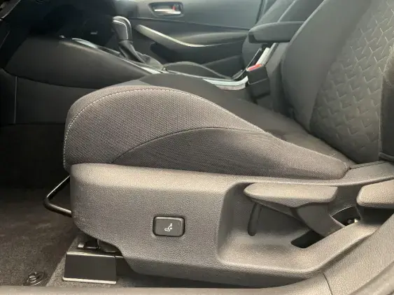 TOYOTA COROLLA XII - voiture d'occasion - Photo 18