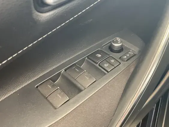 TOYOTA COROLLA XII - voiture d'occasion - Photo 19