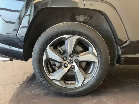 TOYOTA RAV4 V - voiture d'occasion - Photo 23
