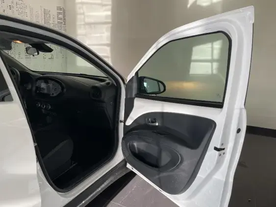TOYOTA AYGO X - voiture d'occasion - Photo 20