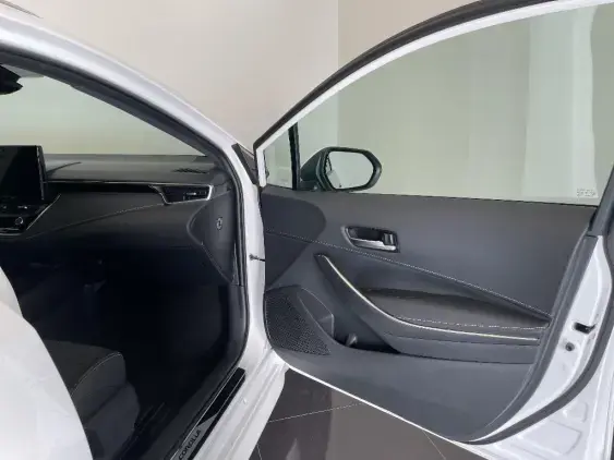 TOYOTA COROLLA TOURING SPT X - voiture d'occasion - Photo 18