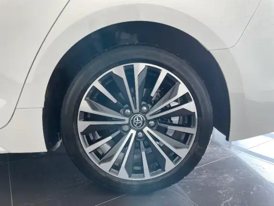 TOYOTA COROLLA TOURING SPT X - voiture d'occasion - Photo 21