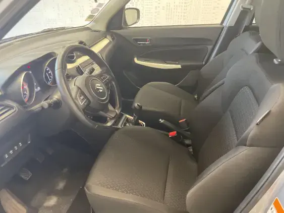 SUZUKI SWIFT III - voiture d'occasion - Photo 18