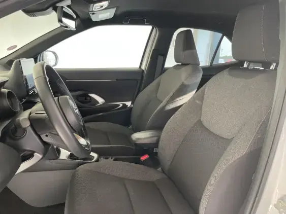 TOYOTA YARIS CROSS I - voiture d'occasion - Photo 18