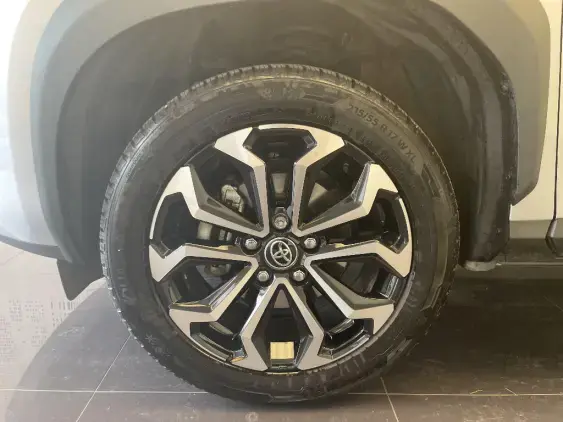 TOYOTA YARIS CROSS I - voiture d'occasion - Photo 22