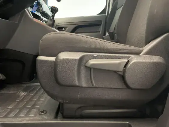 TOYOTA PROACE II - voiture d'occasion - Photo 18