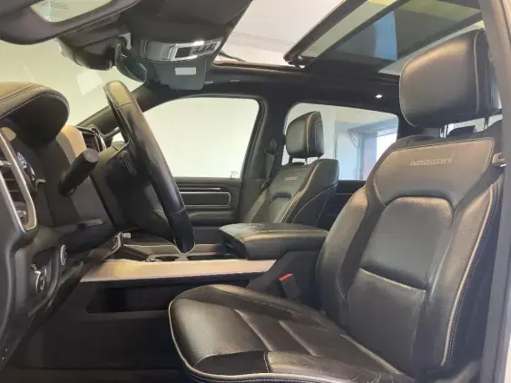 DODGE NITRO - voiture d'occasion - Photo 18