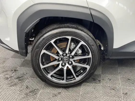 TOYOTA YARIS CROSS I - voiture d'occasion - Photo 24