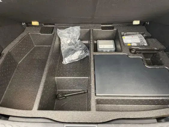 TOYOTA C-HR - voiture d'occasion - Photo 17