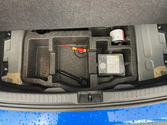 TOYOTA YARIS IV - voiture d'occasion - Photo 17