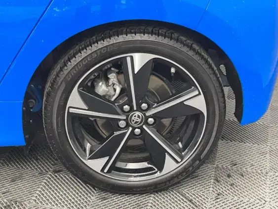 TOYOTA YARIS IV - voiture d'occasion - Photo 24