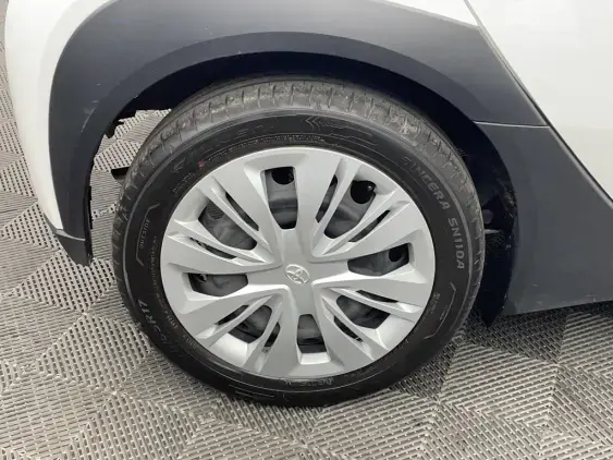 TOYOTA AYGO X - voiture d'occasion - Photo 25