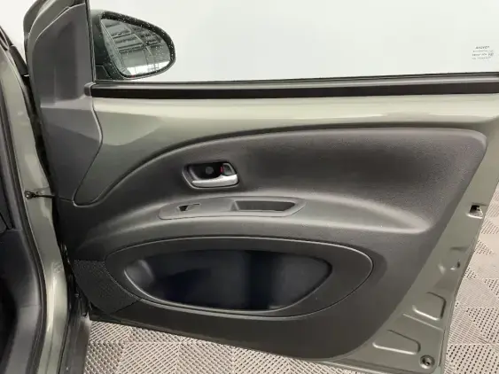 TOYOTA AYGO X - voiture d'occasion - Photo 20