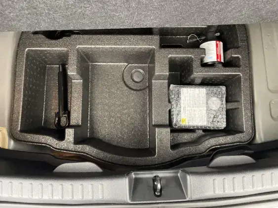 TOYOTA YARIS IV - voiture d'occasion - Photo 17