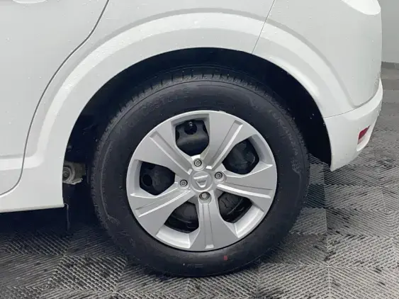 DACIA SANDERO III - voiture d'occasion - Photo 24