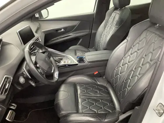 PEUGEOT 3008 II - voiture d'occasion - Photo 18