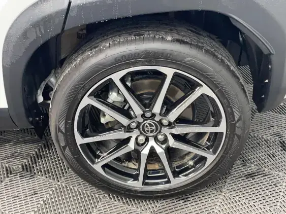 TOYOTA YARIS CROSS I - voiture d'occasion - Photo 24