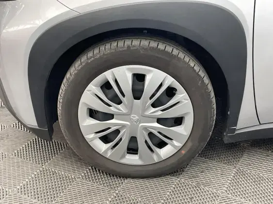 TOYOTA AYGO X - voiture d'occasion - Photo 23