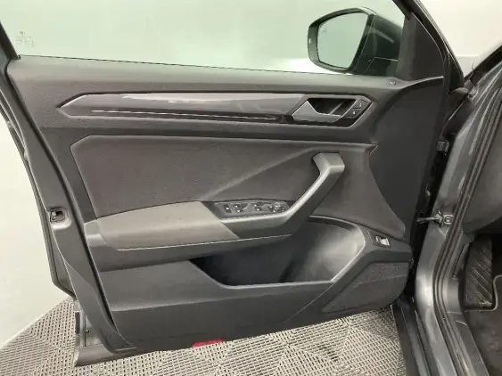 VOLKSWAGEN T-ROC - voiture d'occasion - Photo 19