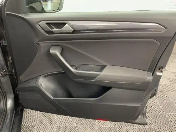 VOLKSWAGEN T-ROC - voiture d'occasion - Photo 20