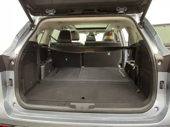 TOYOTA HIGHLANDER - voiture d'occasion - Photo 16