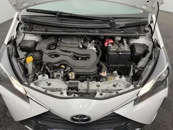 TOYOTA YARIS III - voiture d'occasion - Photo 21