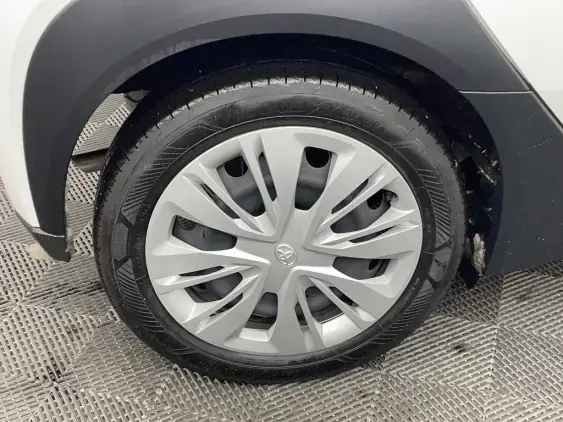 TOYOTA AYGO X - voiture d'occasion - Photo 23