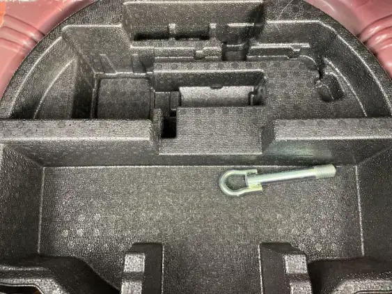 TOYOTA YARIS III - voiture d'occasion - Photo 17