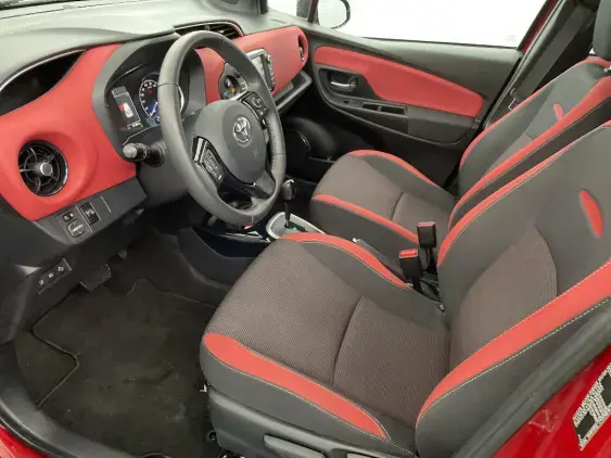 TOYOTA YARIS III - voiture d'occasion - Photo 18