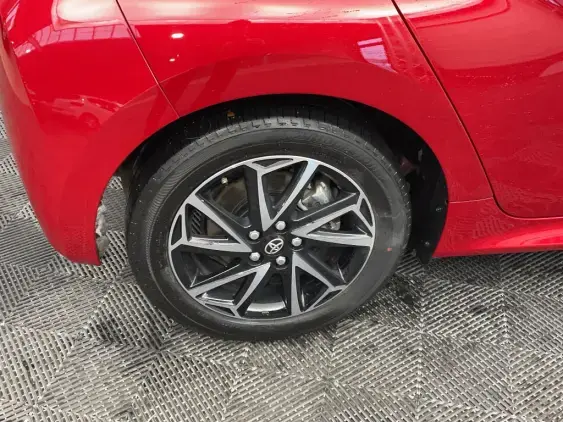 TOYOTA YARIS IV - voiture d'occasion - Photo 24