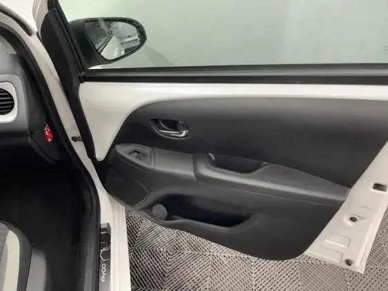 TOYOTA AYGO II - voiture d'occasion - Photo 20