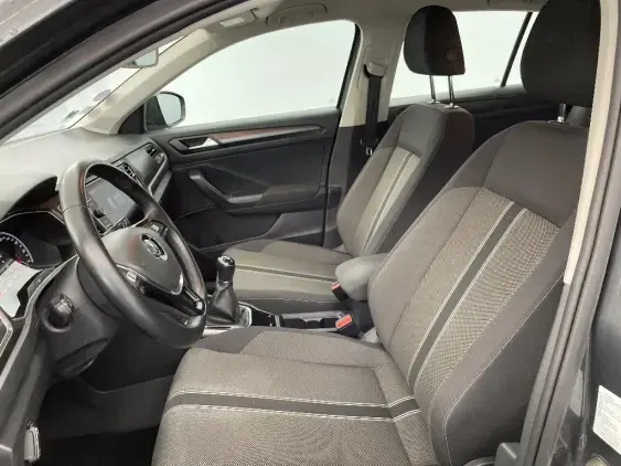 VOLKSWAGEN T-ROC - voiture d'occasion - Photo 18