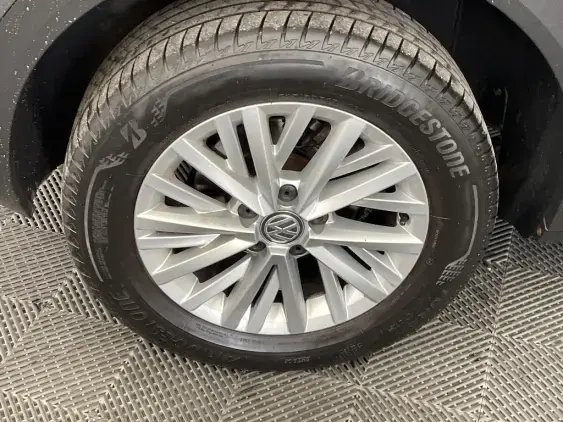 VOLKSWAGEN T-ROC - voiture d'occasion - Photo 25